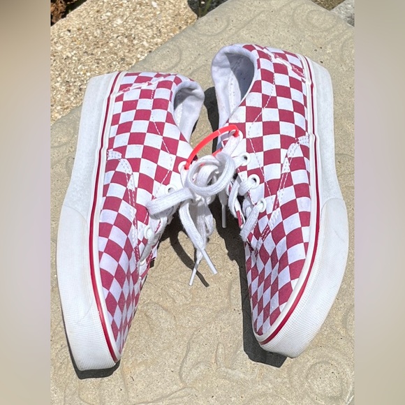 Vans Off the Wall Doheny Skate Lace-Up Ceris/White Women Size 8 EUC - Picture 3 of 12